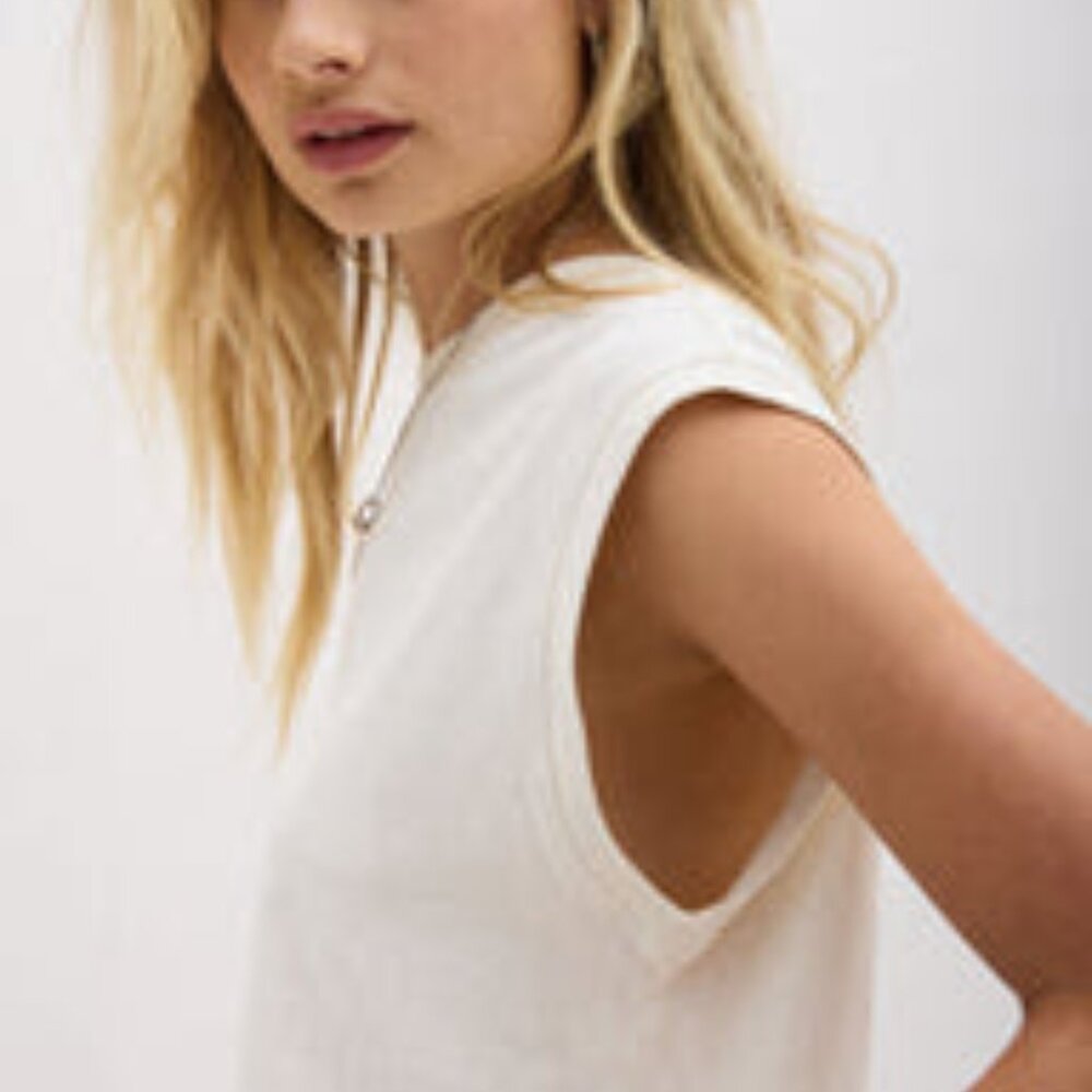 Richer Poorer Relaxed Muscle Tee in Bone - Picture 3 of 3